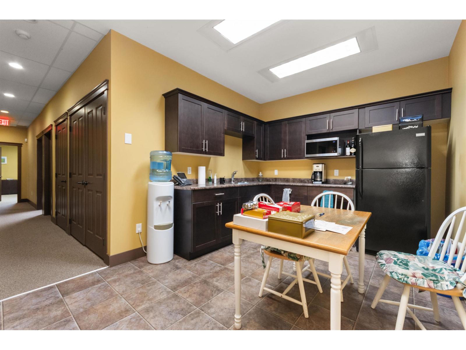 45991 Airport Road, Chilliwack Proper South, Chilliwack, British Columbia  V2P 1A3 - Photo 18 - C8075845