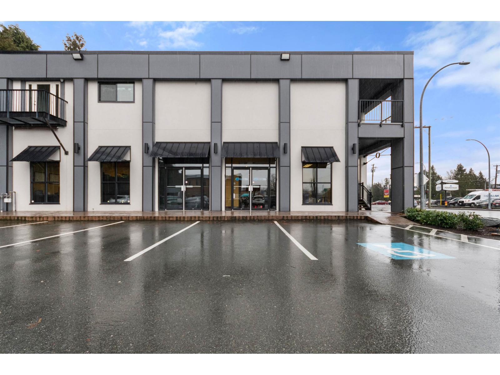 45991 Airport Road, Chilliwack Proper South, Chilliwack, British Columbia  V2P 1A3 - Photo 2 - C8075845