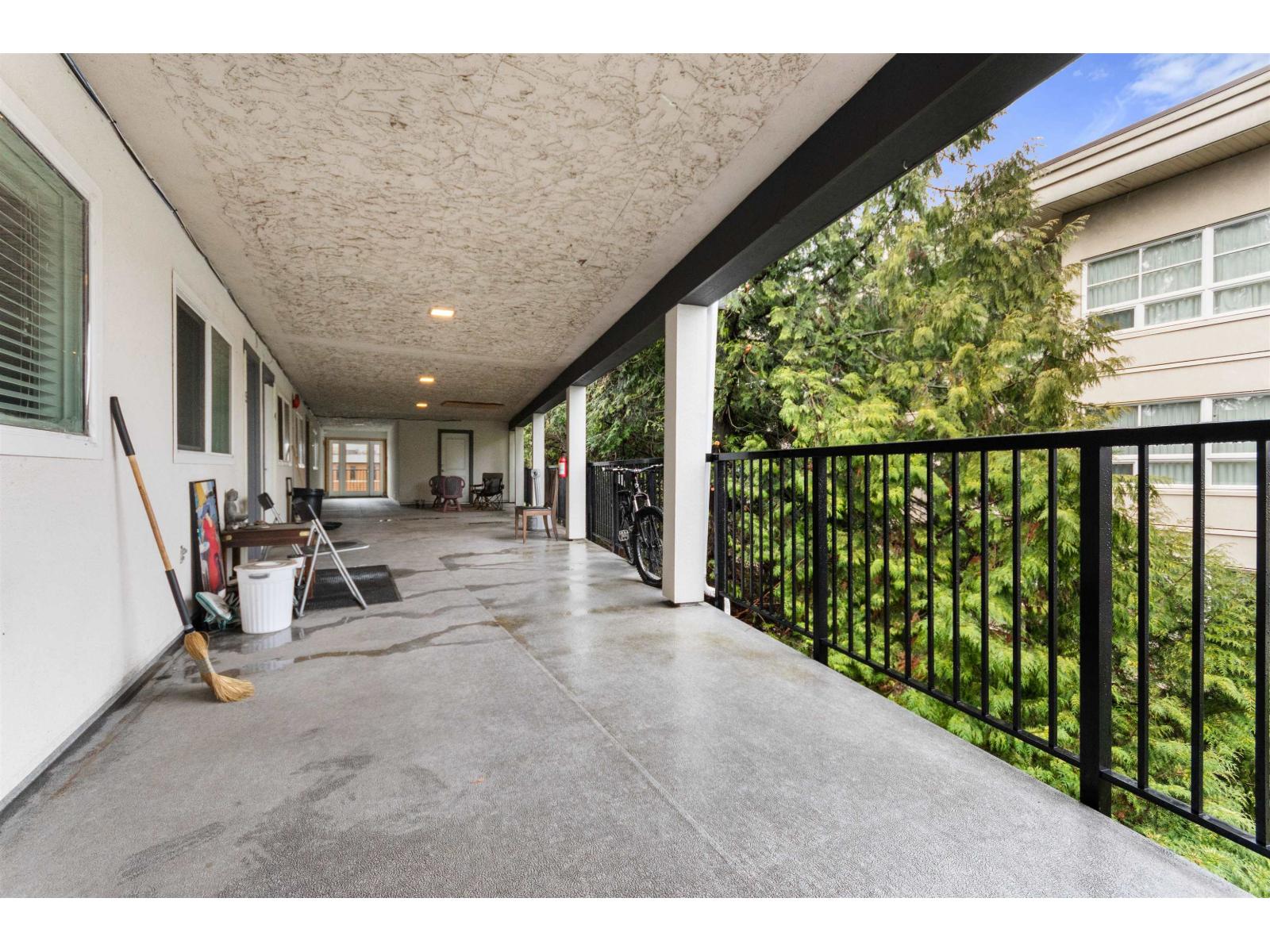 45991 Airport Road, Chilliwack Proper South, Chilliwack, British Columbia  V2P 1A3 - Photo 37 - C8075845