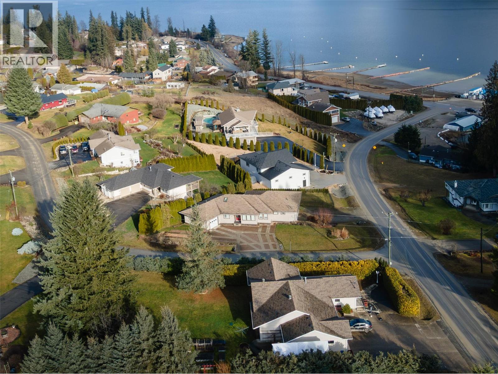 2483 Marine Place, Blind Bay, British Columbia  V0E 1H1 - Photo 10 - 10375705