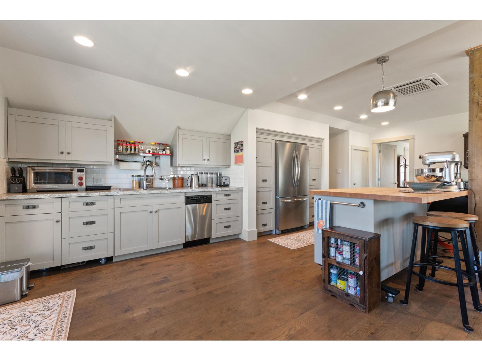 46028 First Avenue, Chilliwack Downtown, Chilliwack, British Columbia V2P 1W1 - Photo 26 - R3089717
