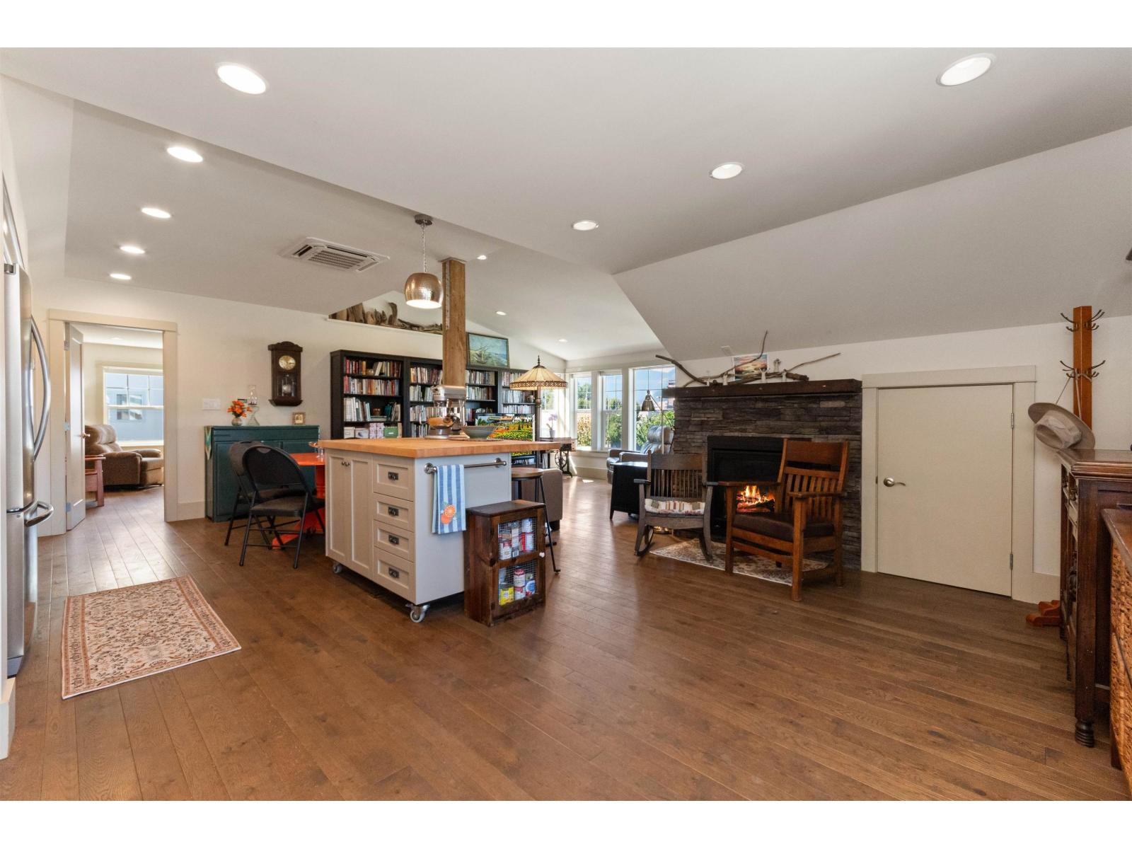 46028 First Avenue, Chilliwack Downtown, Chilliwack, British Columbia V2P 1W1 - Photo 27 - R3089717