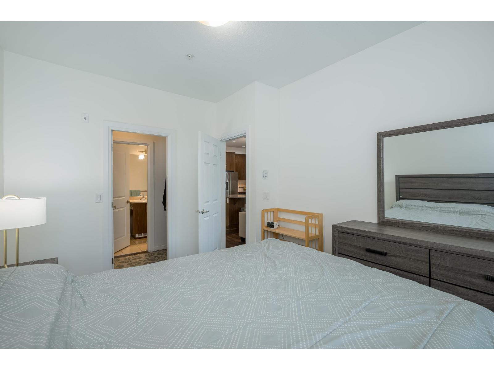 304 45530 Market Way, Garrison Crossing, Chilliwack, British Columbia  V2R 0M5 - Photo 13 - R3104227