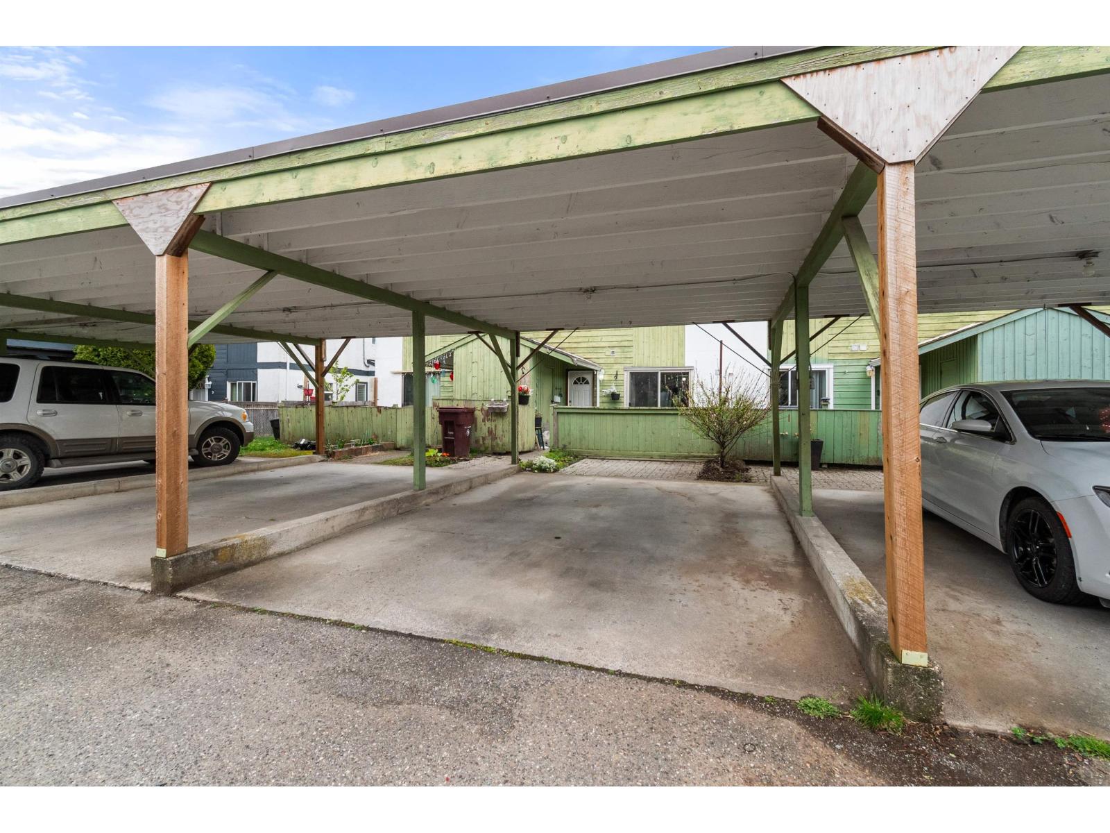 7 9342 Hazel Street, Chilliwack Proper East, Chilliwack, British Columbia  V2P 5N2 - Photo 2 - R3111572