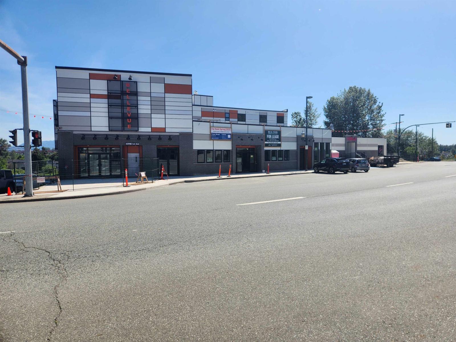 201 32998 1ST AVENUE, mission, British Columbia
