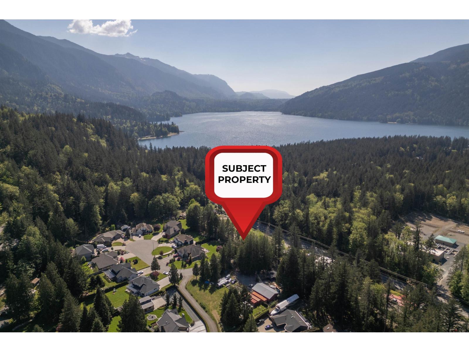 3636 Columbia Valley Road, Cultus Lake North, Cultus Lake, British Columbia V2R 5A3 - Photo 1 - R3115798