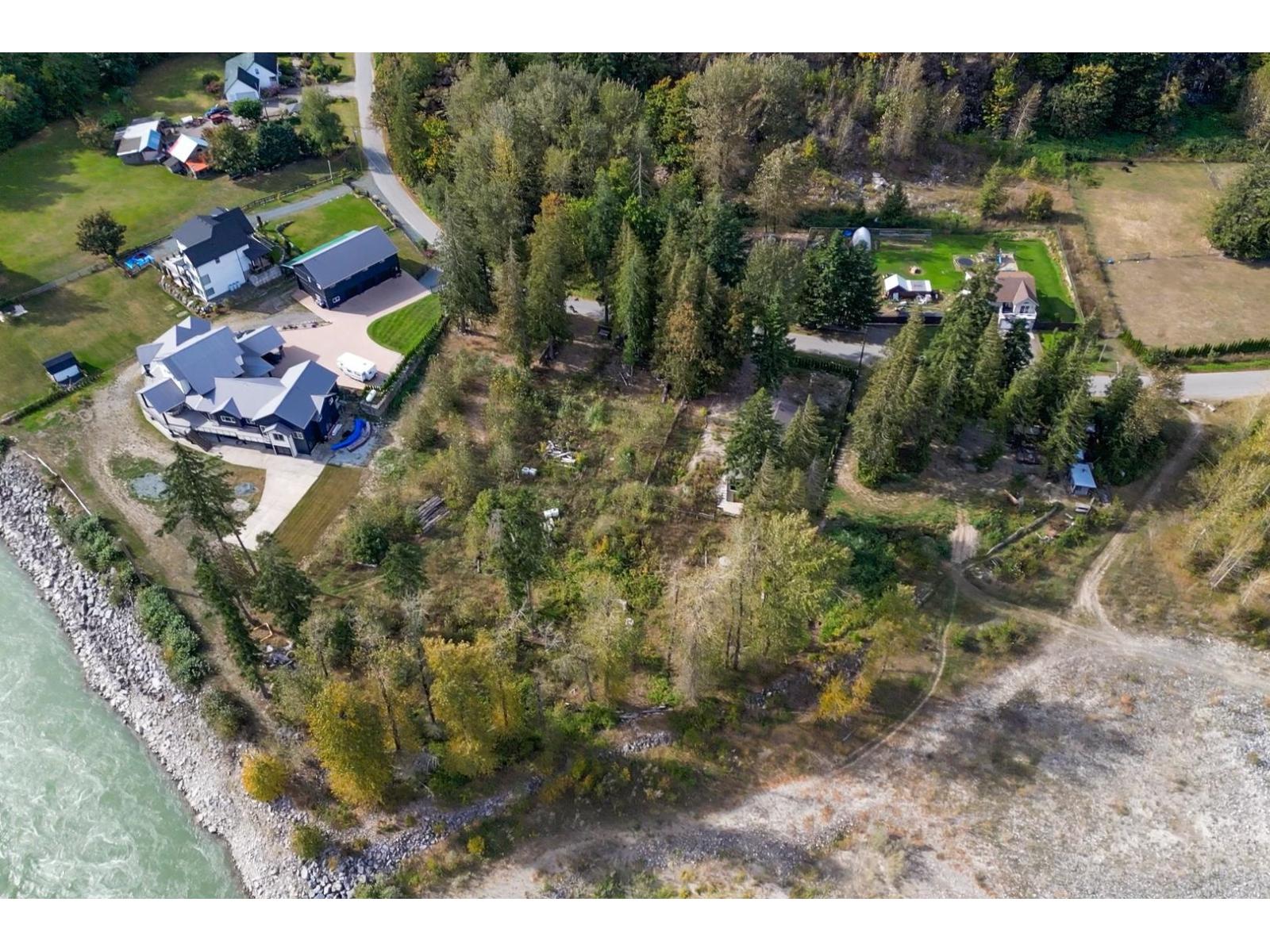 20808 Landstrom Road, Hope, Hope, British Columbia V0X 1L3 - Photo 13 - R3119242