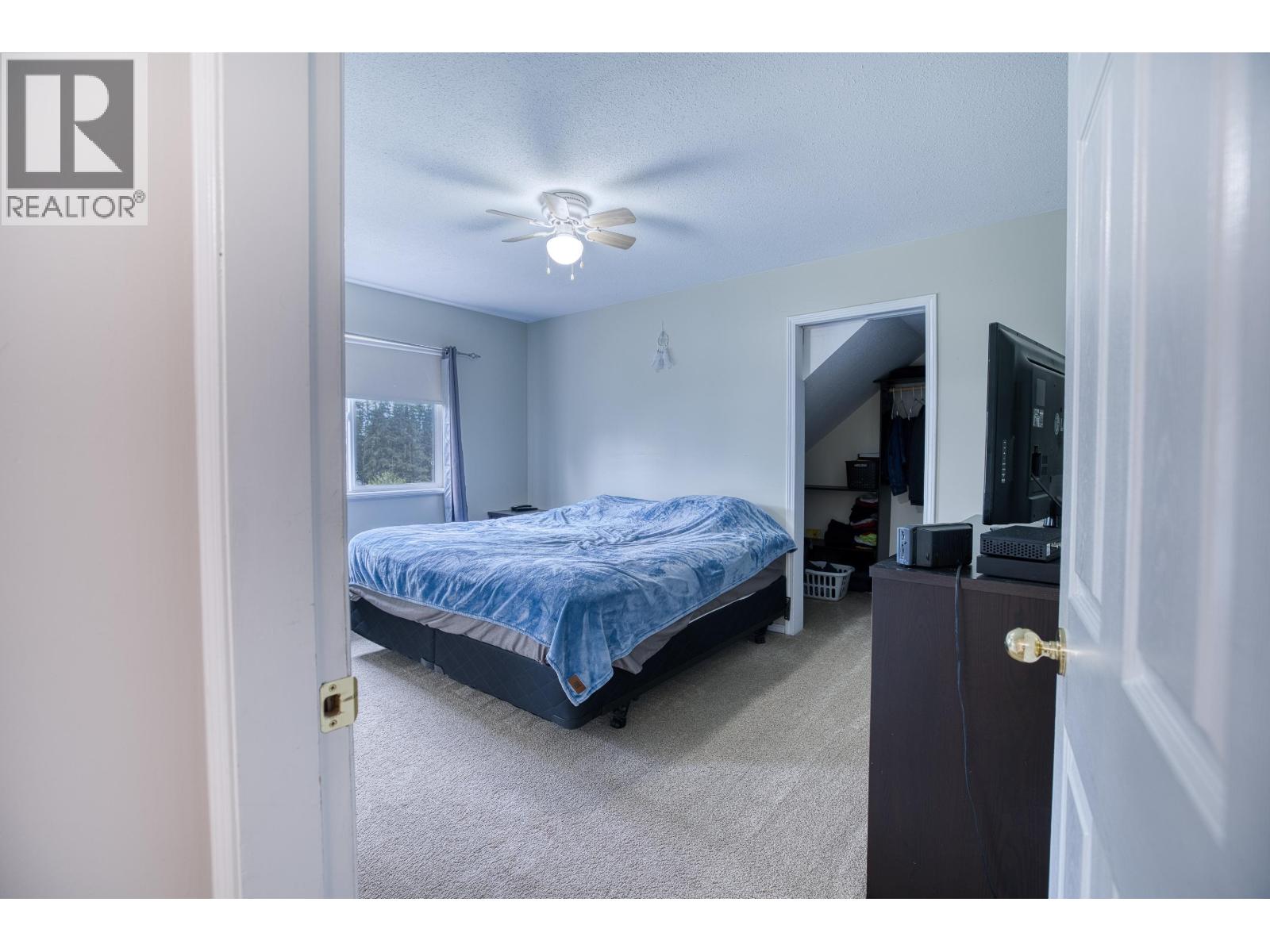 6341 Wolfe Road, 100 Mile House, British Columbia  V0K 2E3 - Photo 15 - R3120934
