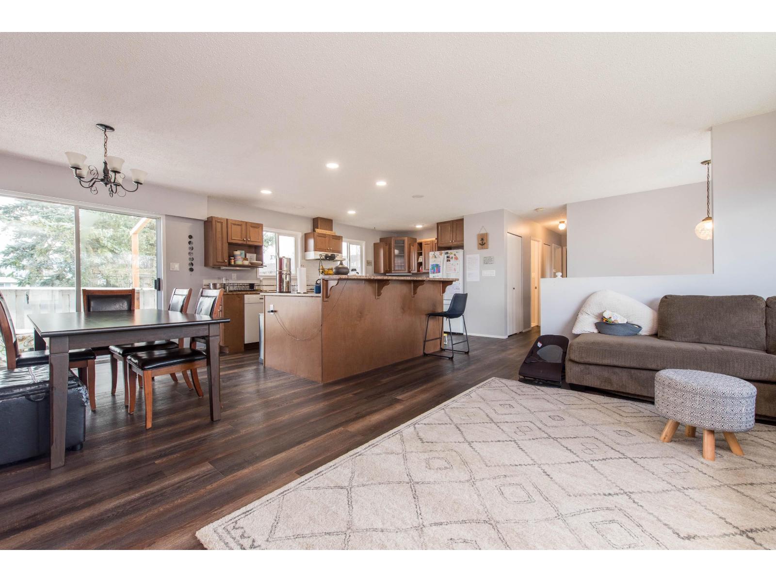 8708 Cornwall Crescent, Chilliwack Proper South, Chilliwack, British Columbia V2P 7E6 - Photo 10 - R3126645