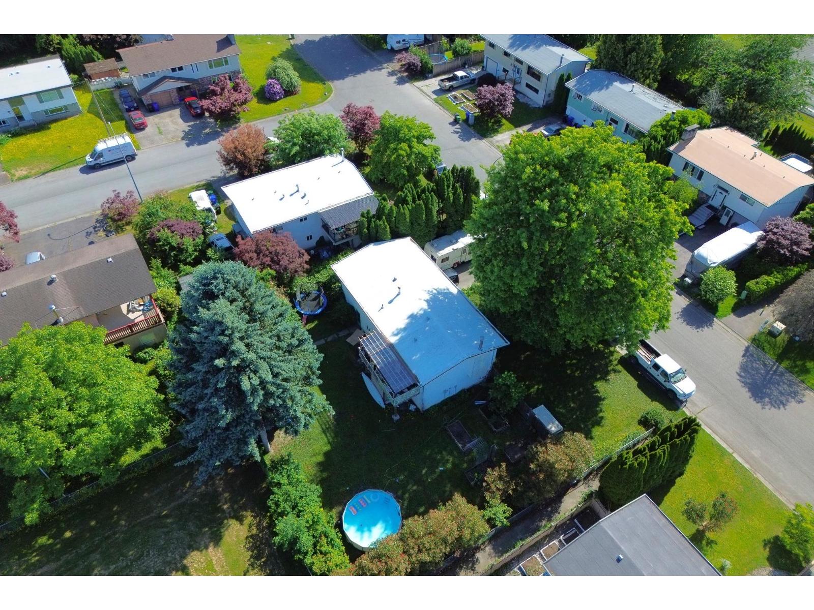 8708 Cornwall Crescent, Chilliwack Proper South, Chilliwack, British Columbia V2P 7E6 - Photo 4 - R3126645
