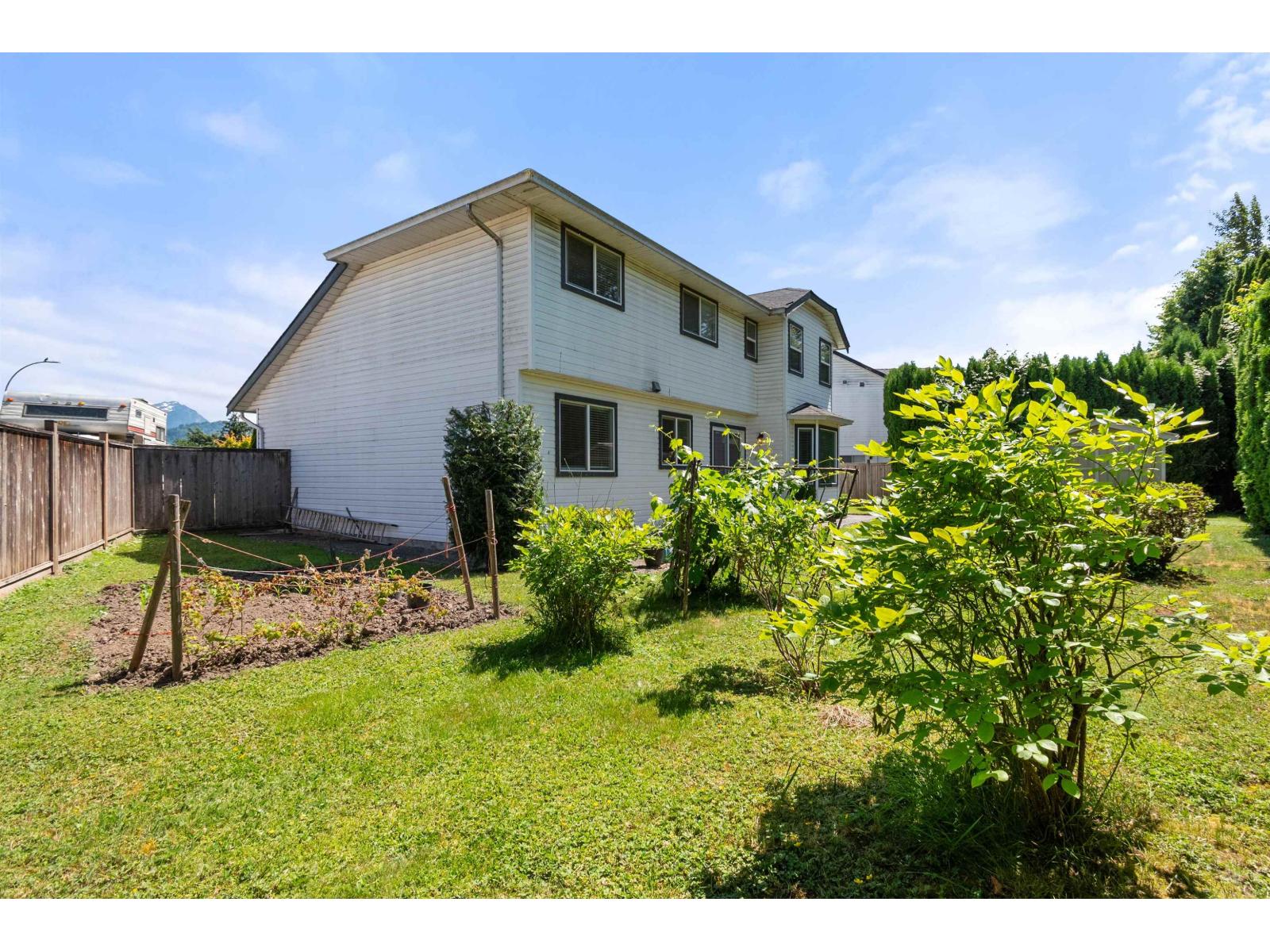 7665 Sapphire Drive, Sardis West Vedder, Chilliwack, British Columbia  V2R 3A7 - Photo 34 - R3130555