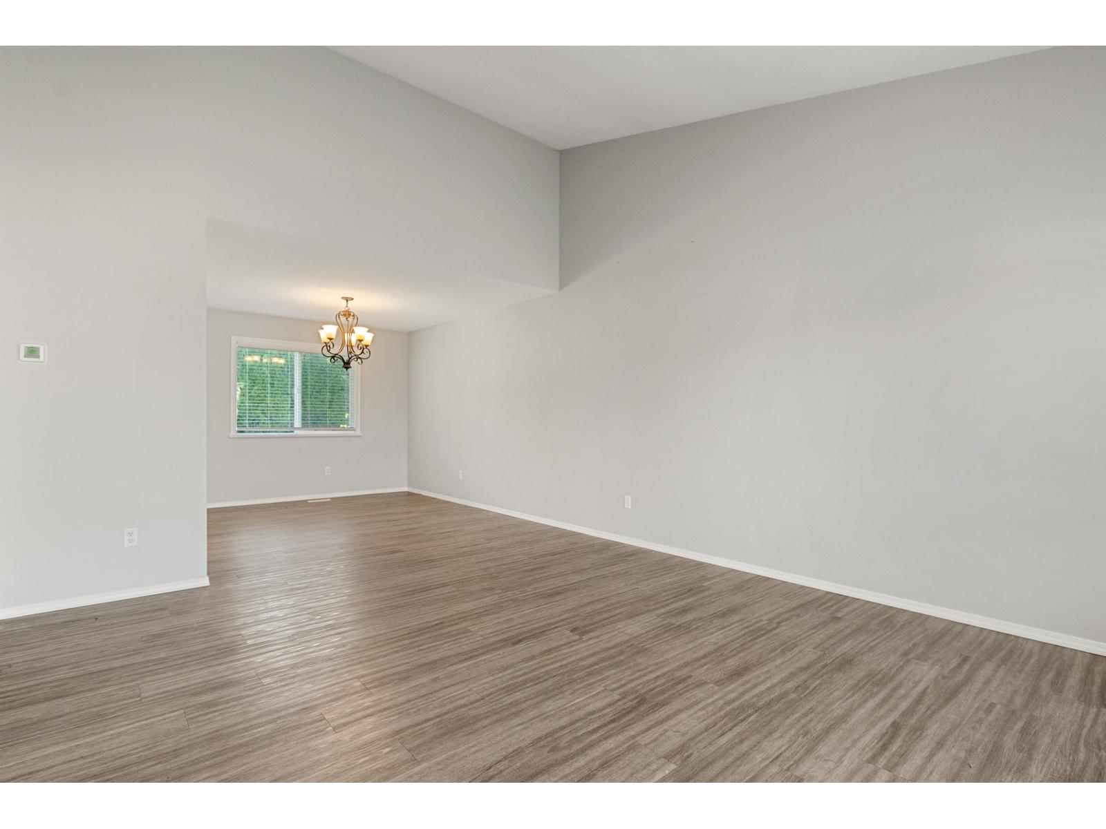 7665 Sapphire Drive, Sardis West Vedder, Chilliwack, British Columbia  V2R 3A7 - Photo 8 - R3130555