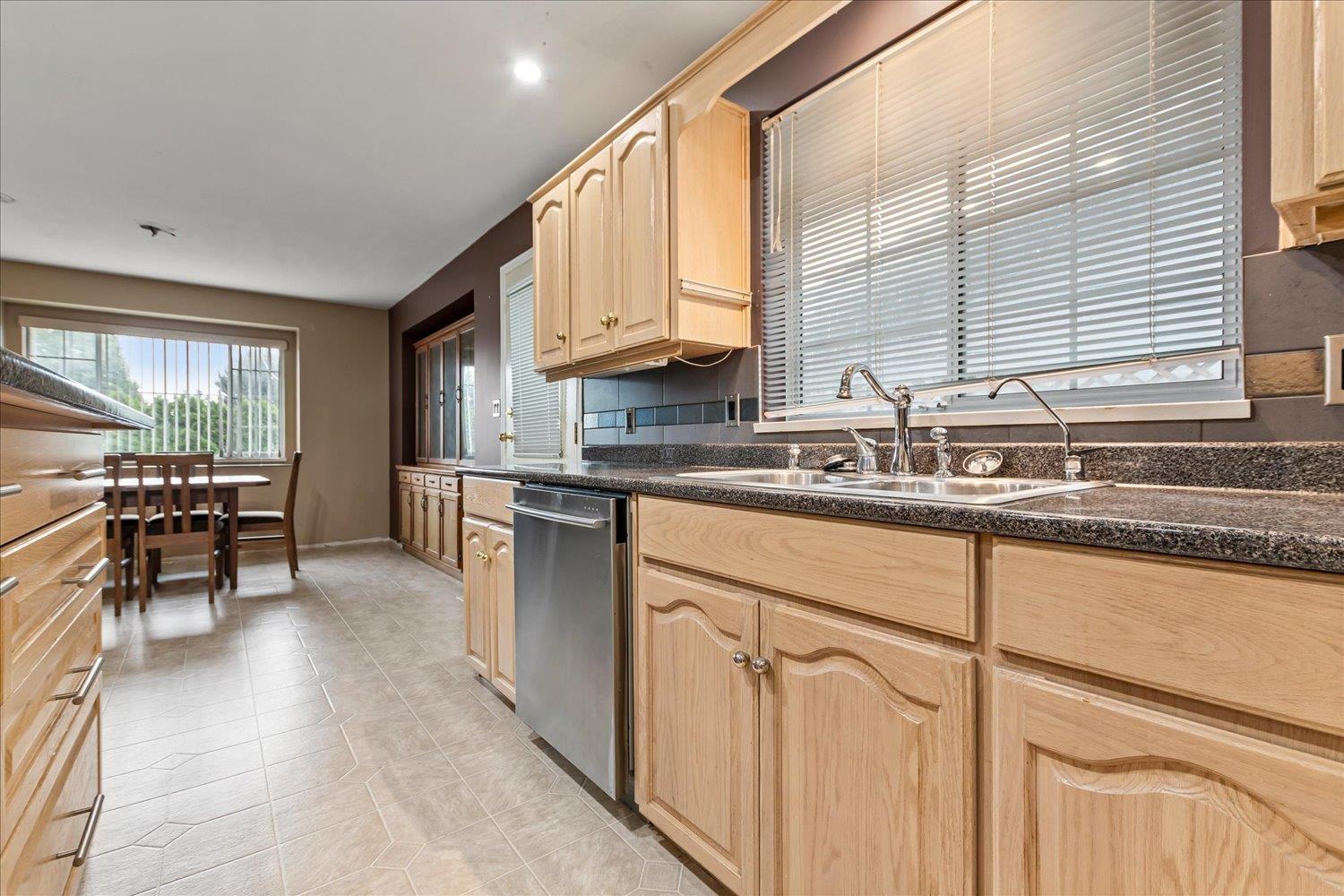 34175 Old Yale Road, Abbotsford, British Columbia V2S 2K6 - Photo 14 - R3130056