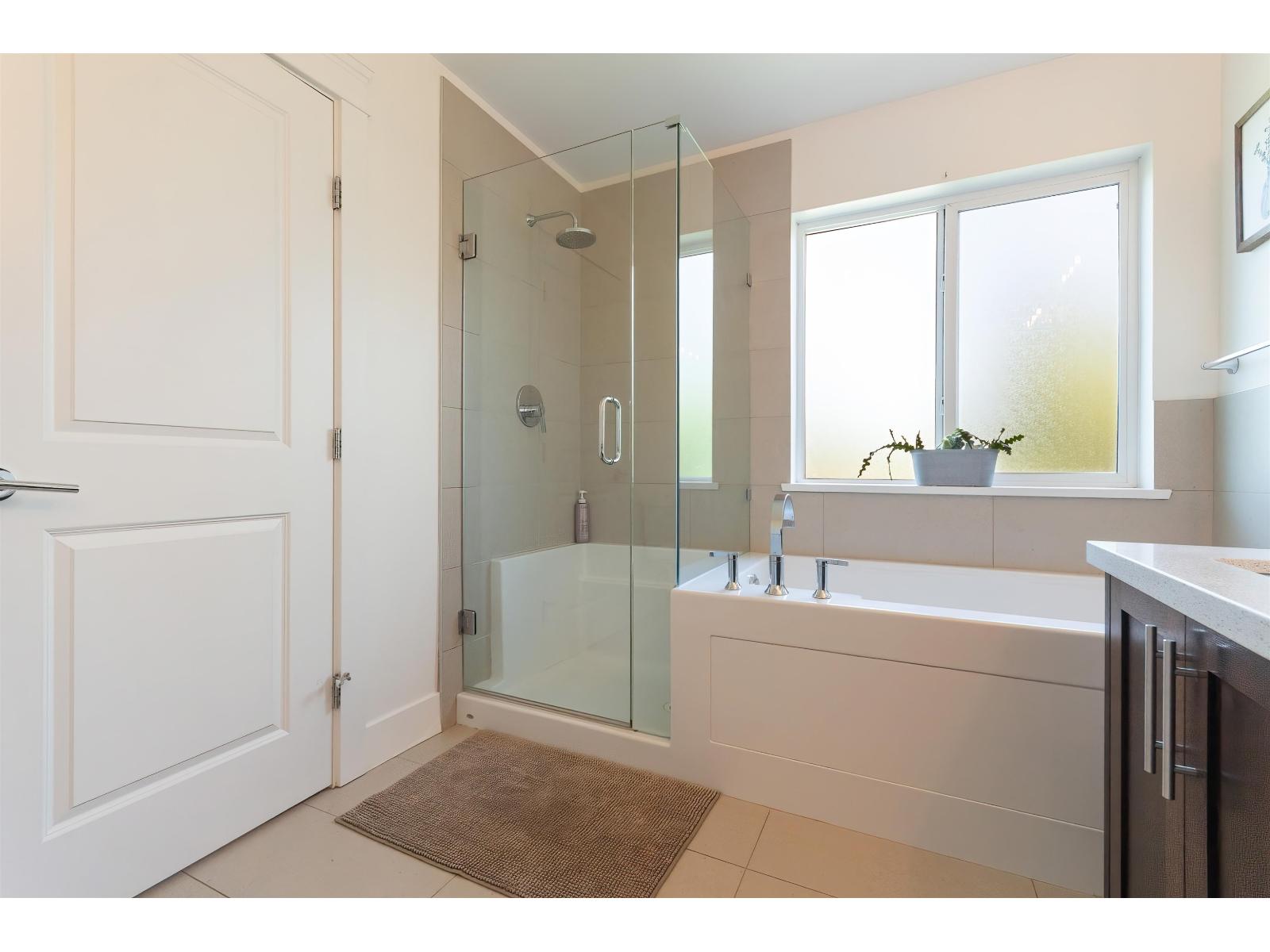 1 7891 211 Street, Langley, British Columbia V2Y 0L5 - Photo 33 - R3139281