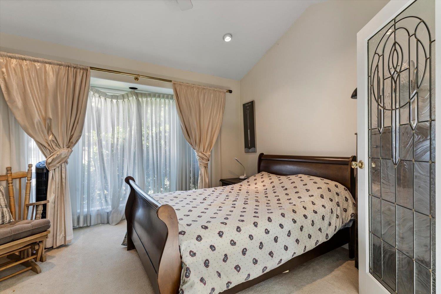 21313 Lakeview Crescent, Kawkawa Lake, Hope, British Columbia  V0X 1L1 - Photo 17 - R3141112