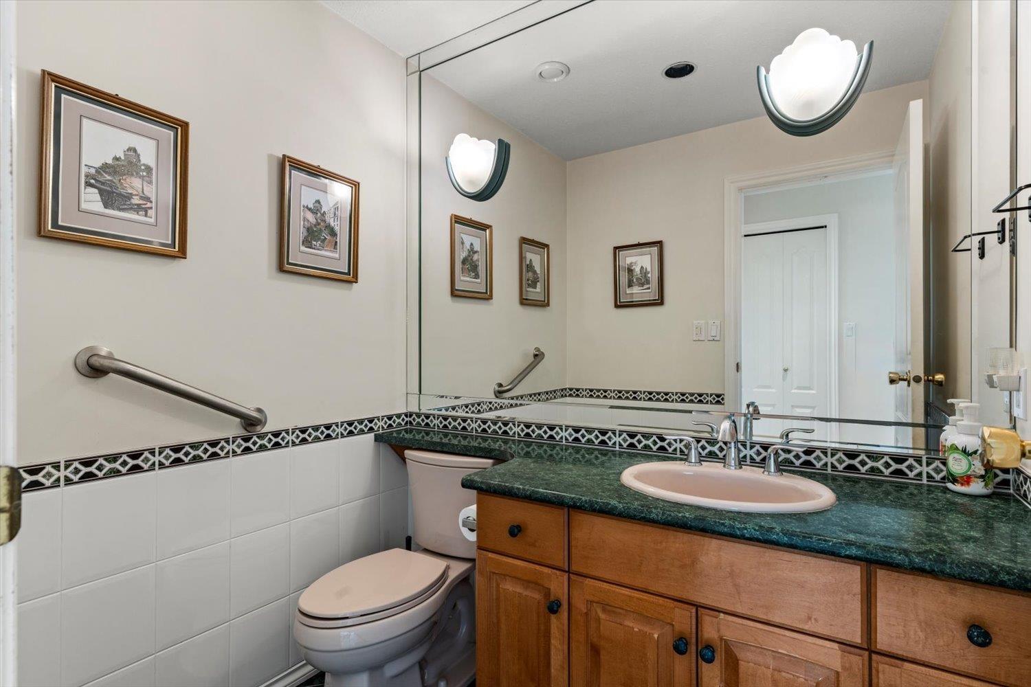 21313 Lakeview Crescent, Kawkawa Lake, Hope, British Columbia  V0X 1L1 - Photo 18 - R3141112