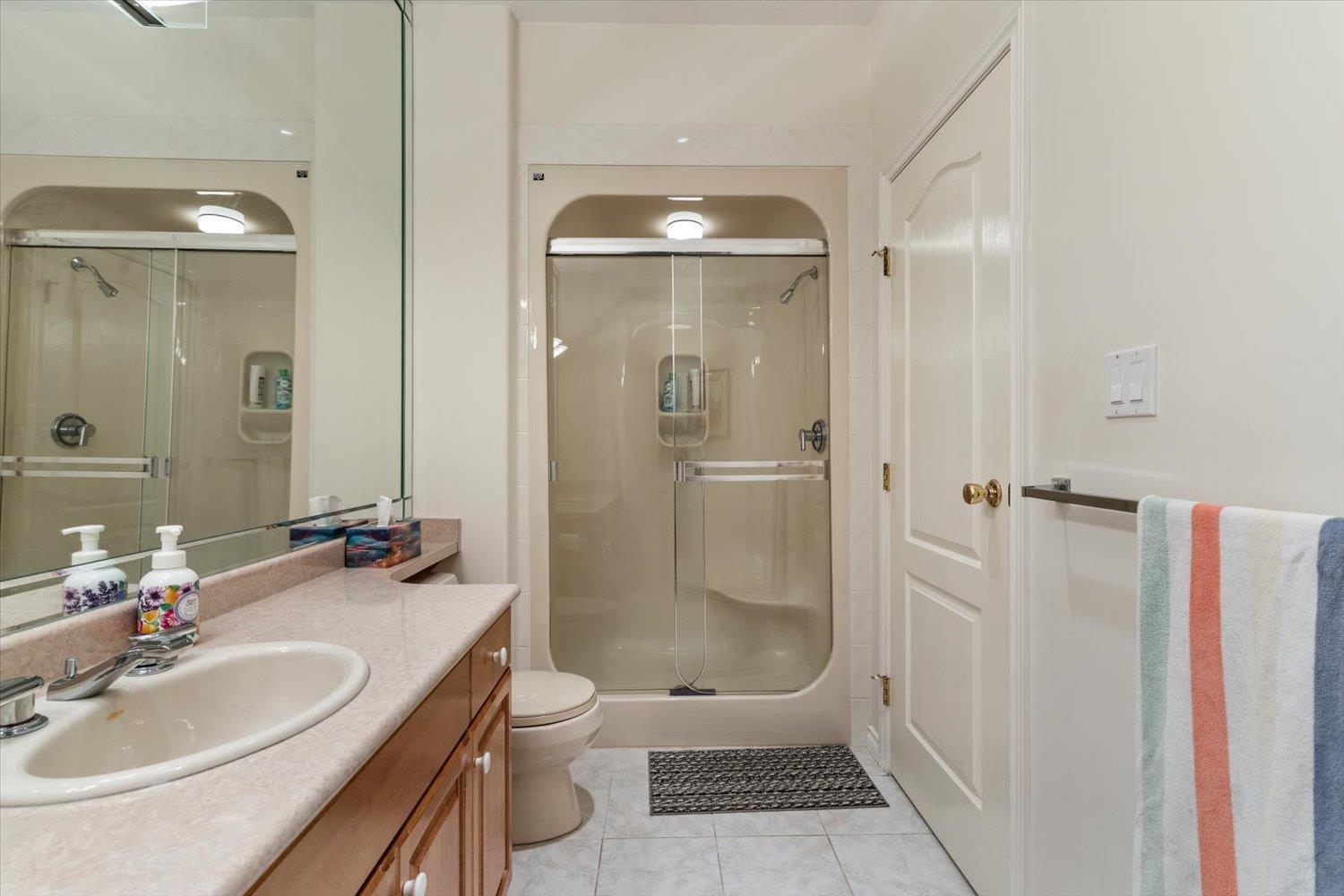 21313 Lakeview Crescent, Kawkawa Lake, Hope, British Columbia  V0X 1L1 - Photo 31 - R3141112