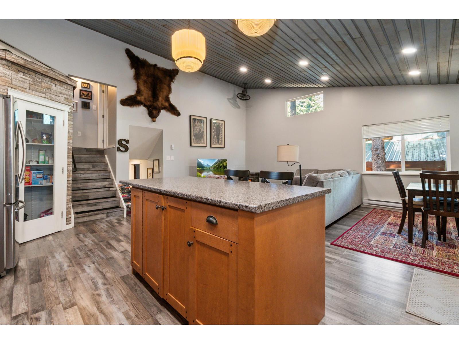 71777 Meadow Road, Sunshine Valley, Hope, British Columbia  V0X 1L5 - Photo 14 - R3143913