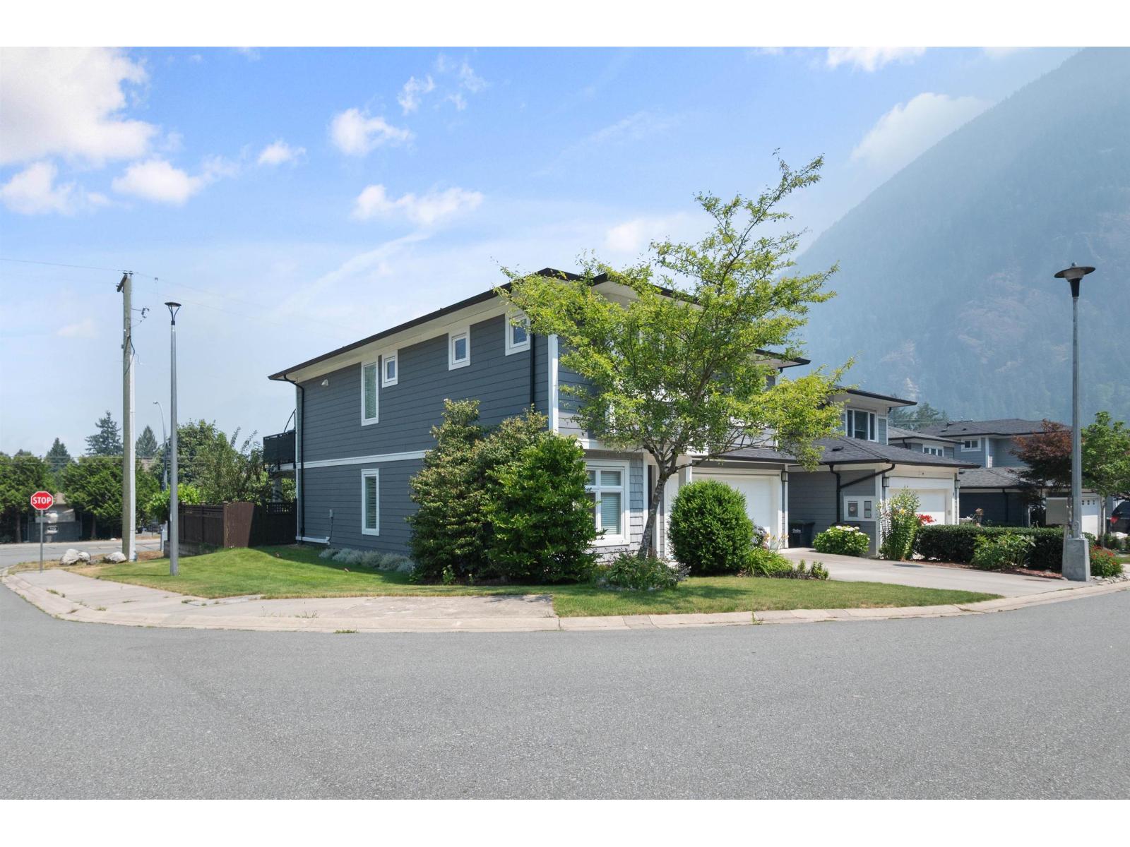 10 63650 Flood Hope Road, Hope, Hope, British Columbia  V0X 1L2 - Photo 2 - R3143606