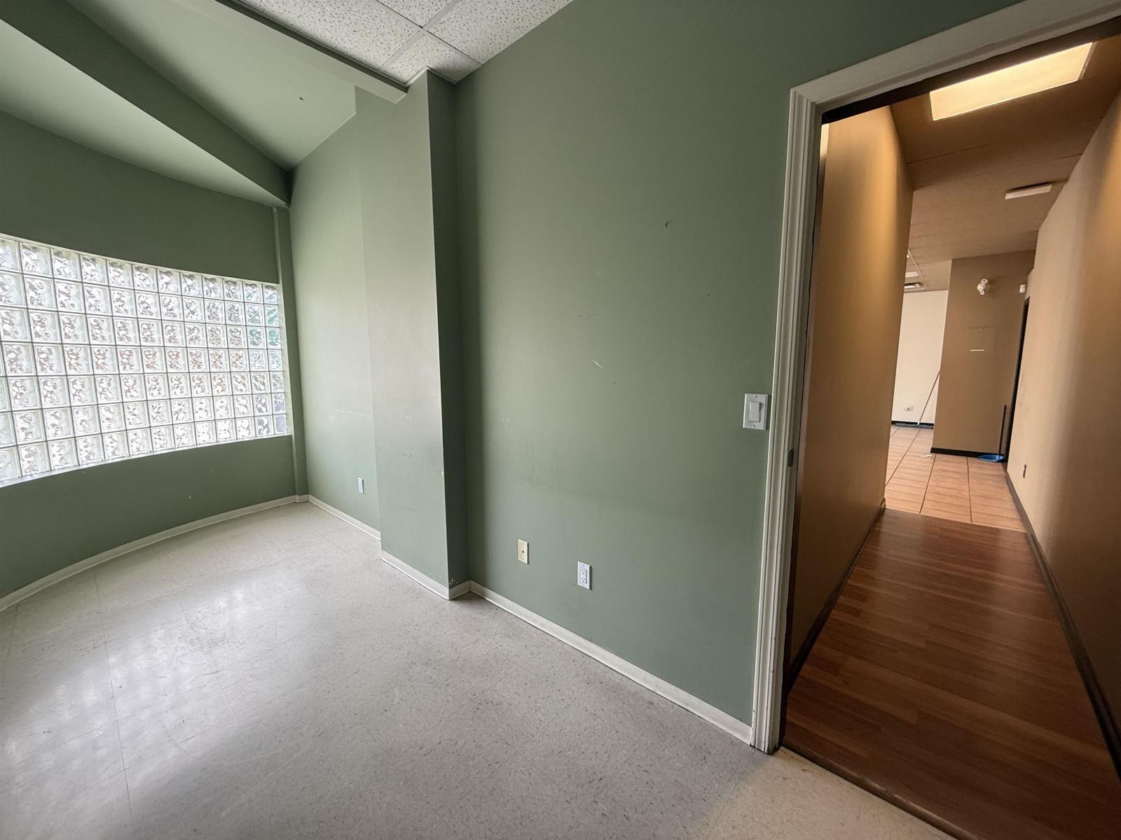 103 2359 Clearbrook Road, Abbotsford, British Columbia  V2T 2X6 - Photo 5 - C8080836