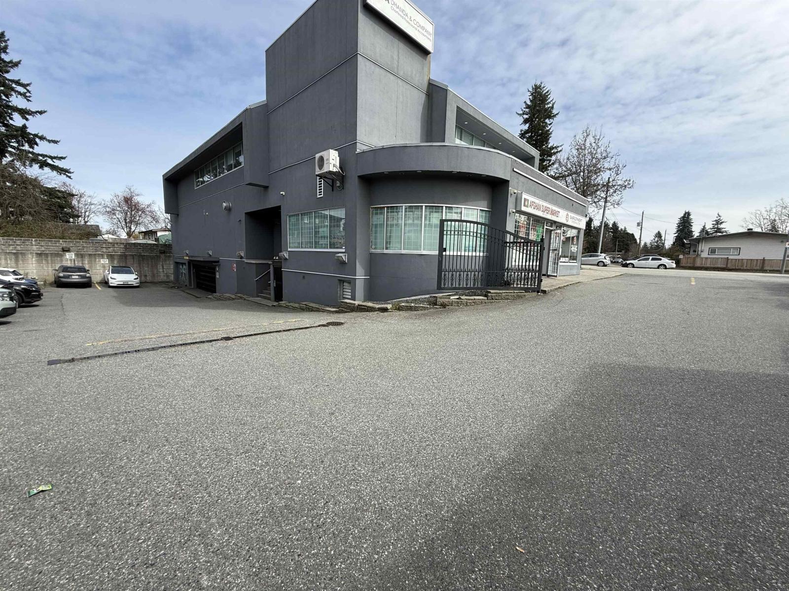 103 2359 Clearbrook Road, Abbotsford, British Columbia  V2T 2X6 - Photo 8 - C8080836