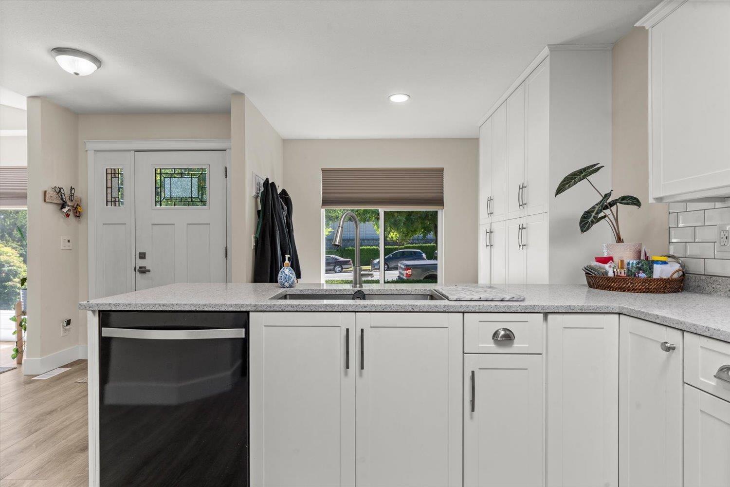 34251 King Road, Abbotsford, British Columbia V2S 7N2 - Photo 9 - R3152039
