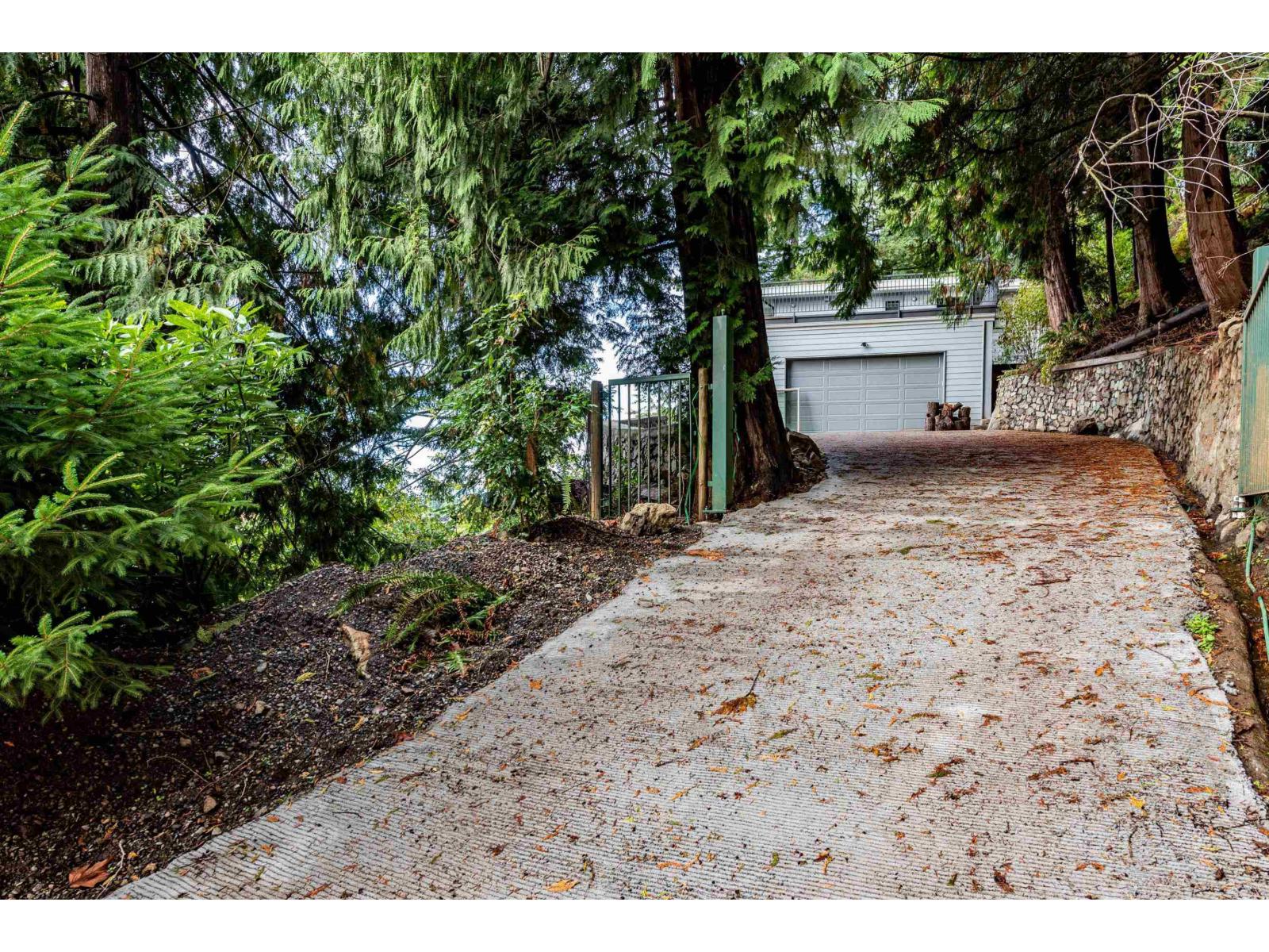47005 Yale Road, Little Mountain, Chilliwack, British Columbia  V2P 2S6 - Photo 3 - R3152943