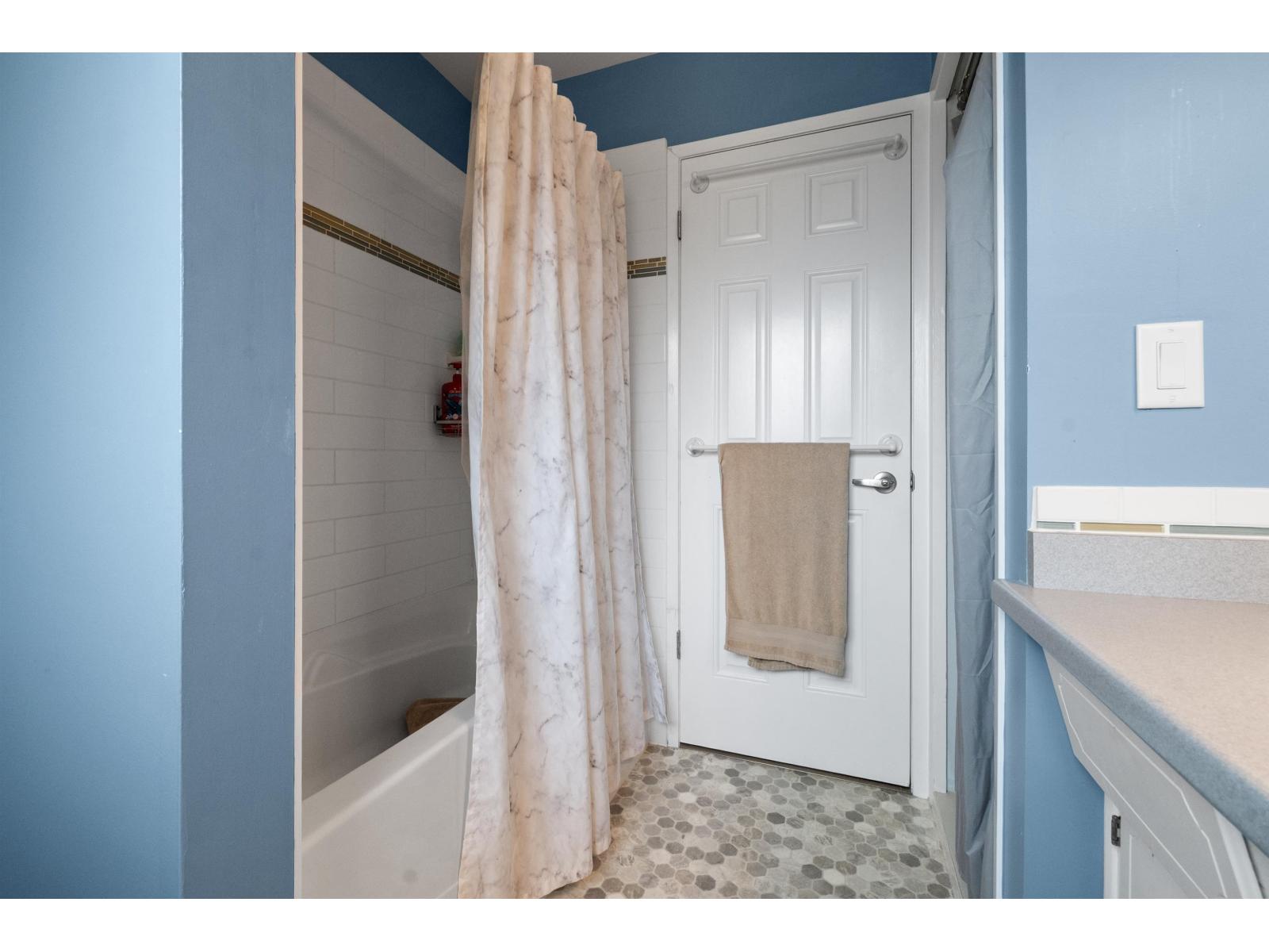 6890 Centennial Drive, Sardis East Vedder, Chilliwack, British Columbia V2R 1J7 - Photo 25 - R3156425