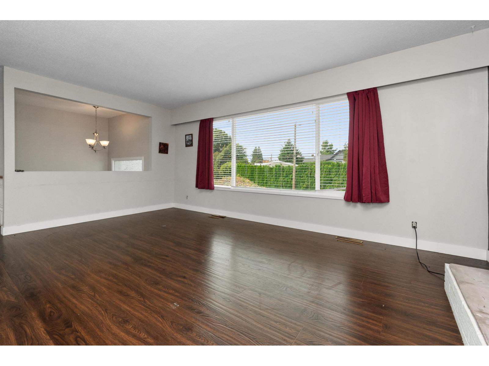 6890 Centennial Drive, Sardis East Vedder, Chilliwack, British Columbia V2R 1J7 - Photo 6 - R3156425