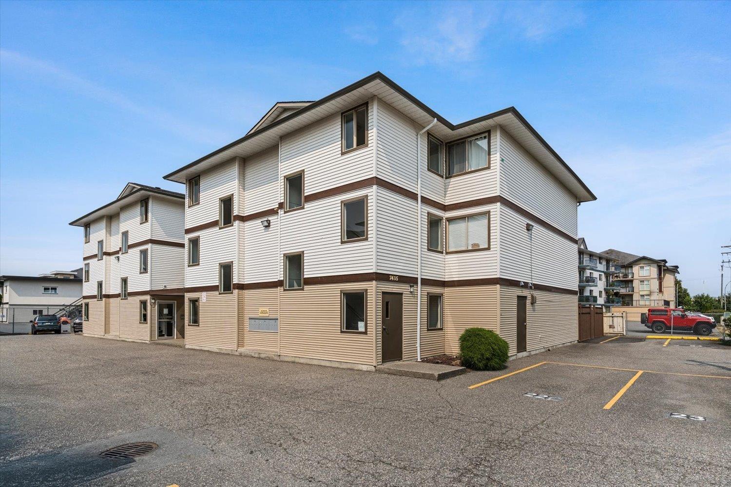 109 7435 SHAW AVENUE|Sardis East Vedder, chilliwack, British Columbia