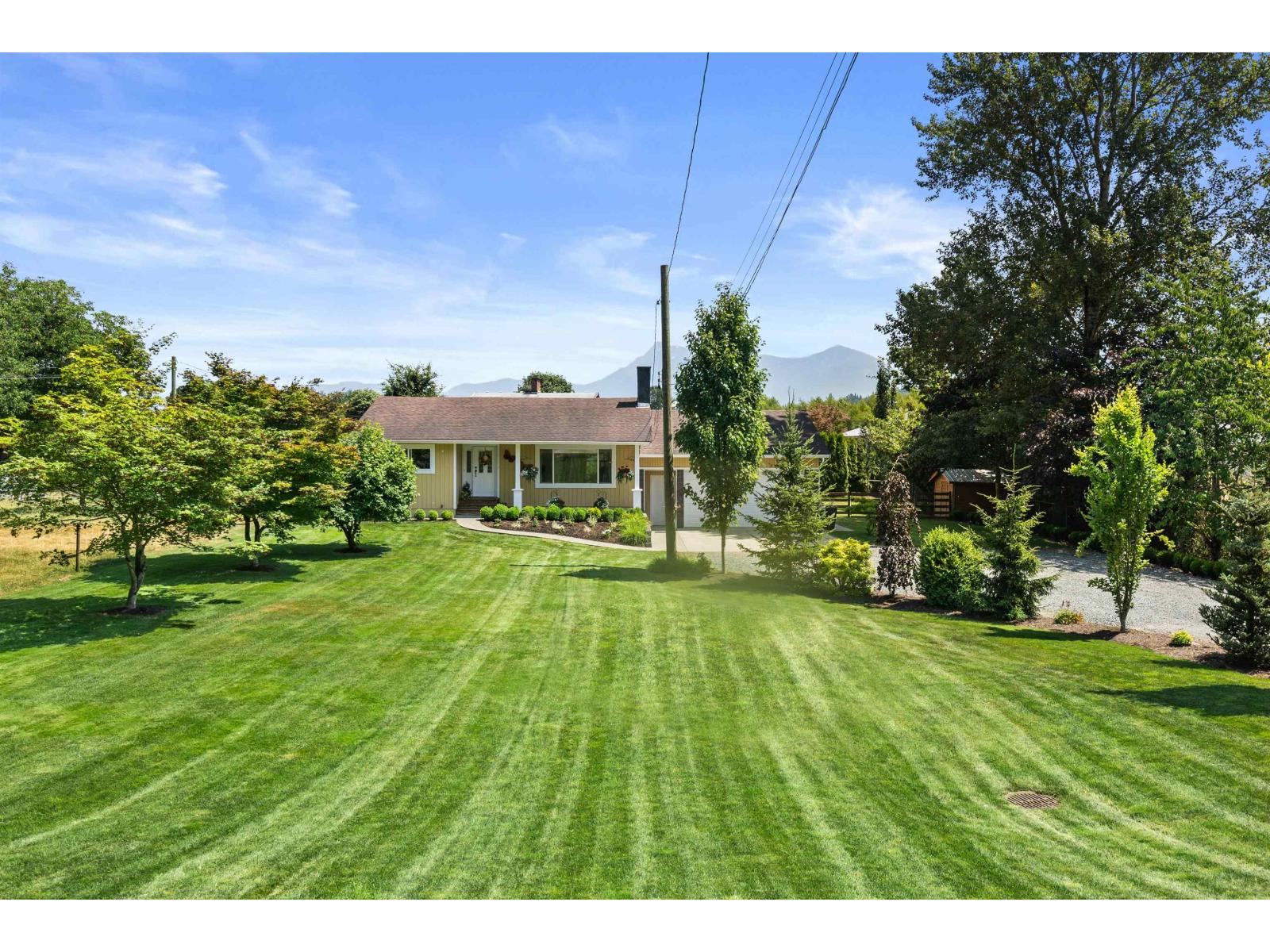 10268 Young Road, Fairfield Island, Chilliwack, British Columbia  V2P 8C2 - Photo 2 - R3158204