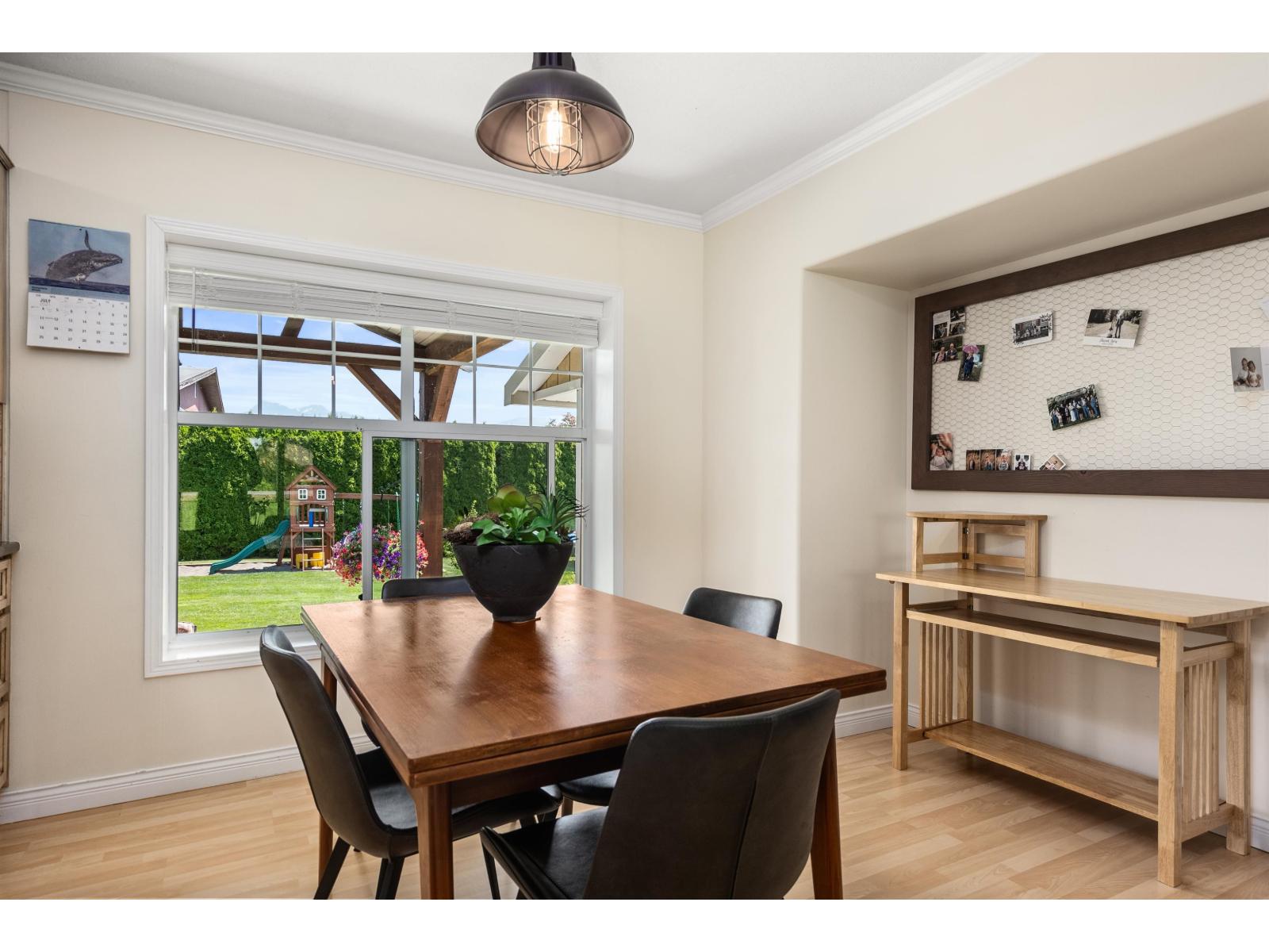 10268 Young Road, Fairfield Island, Chilliwack, British Columbia  V2P 8C2 - Photo 9 - R3158204