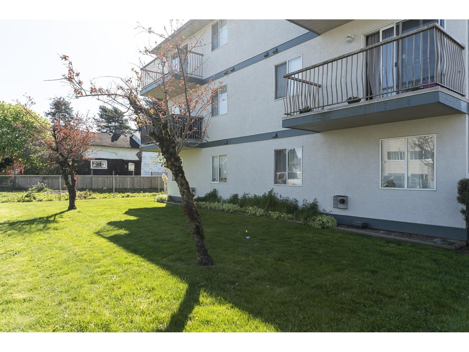 17 46160 Princess Avenue, Chilliwack Proper East, Chilliwack, British Columbia V2P 2A7 - Photo 3 - R3160413