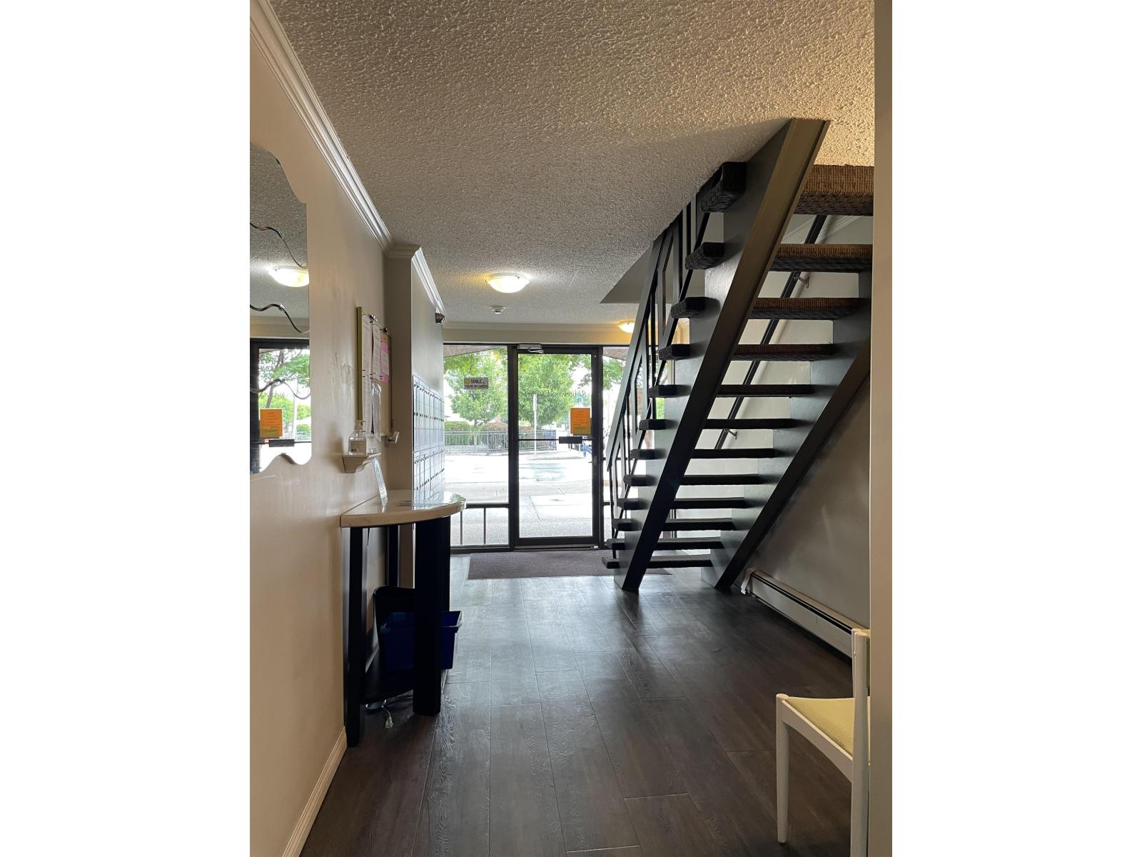 110 9175 Mary Street, Chilliwack Proper West, Chilliwack, British Columbia  V2P 4H7 - Photo 3 - R3165756