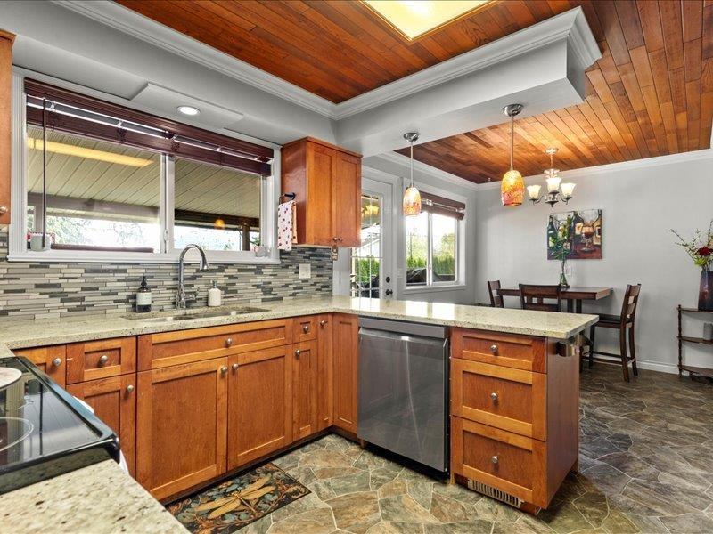 46633 Hope River Road, Fairfield Island, Chilliwack, British Columbia  V2P 7L5 - Photo 11 - R3165302