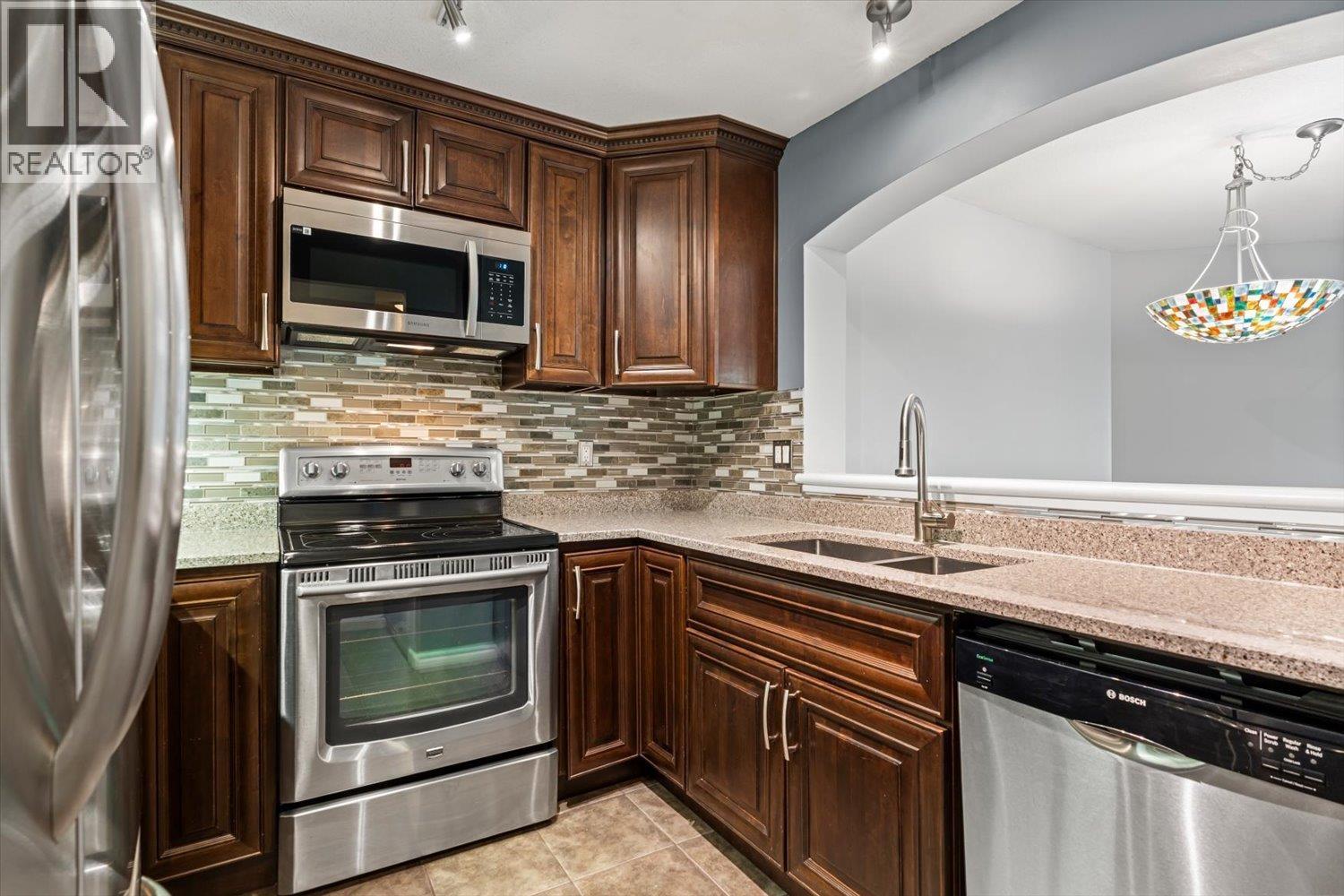 418 1242 Town Centre Boulevard, Coquitlam, British Columbia  V3B 7R6 - Photo 7 - R3166715
