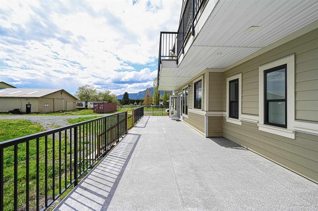 42194 Keith Wilson Road, Greendale, Sardis - Greendale, British Columbia  V2R 4B2 - Photo 10 - R3169997