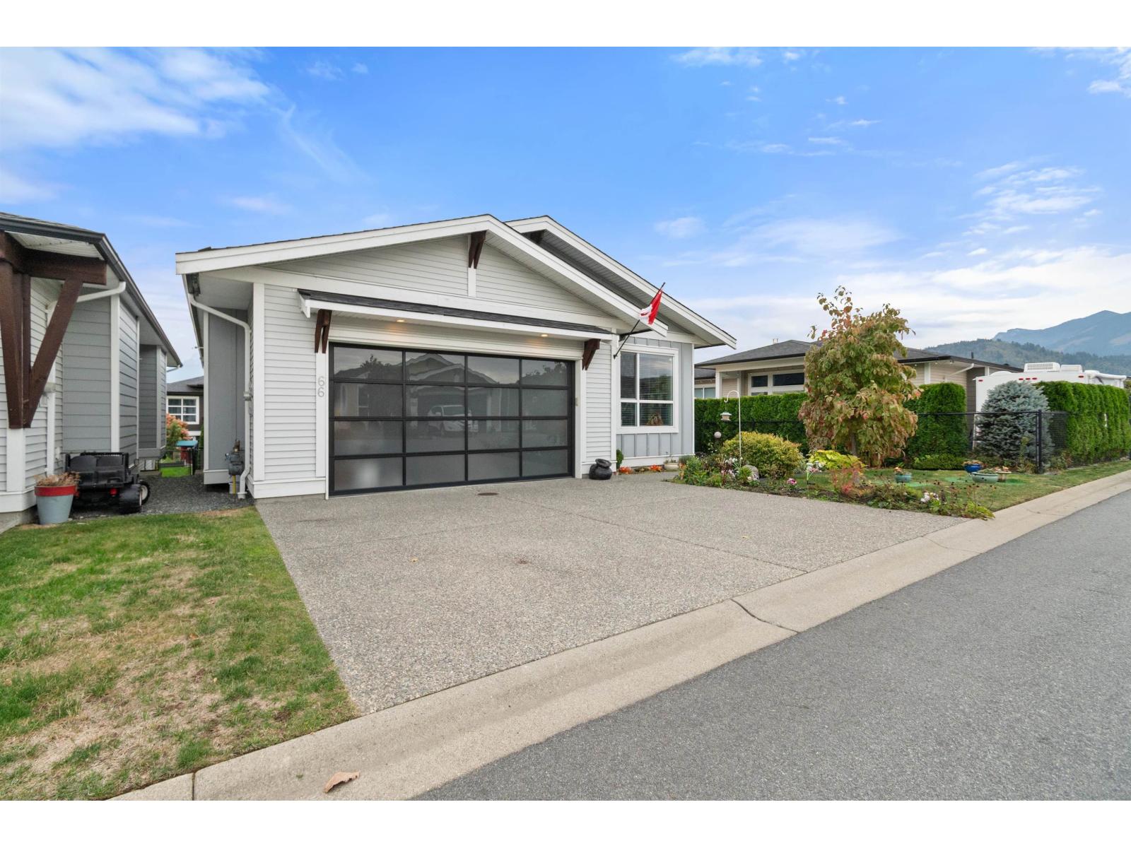 66 46213 Hakweles Road, Sardis East Vedder, Chilliwack, British Columbia V4Z 0C6 - Photo 2 - R3170984